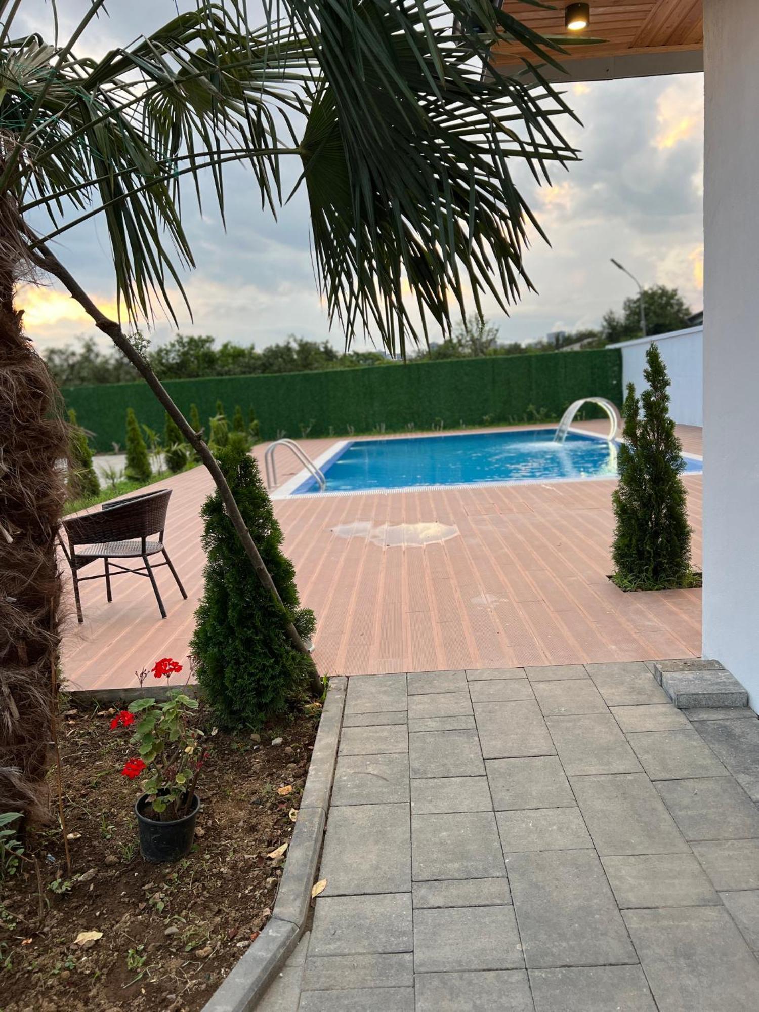 Villa Feel Georgia à Batoumi Extérieur photo